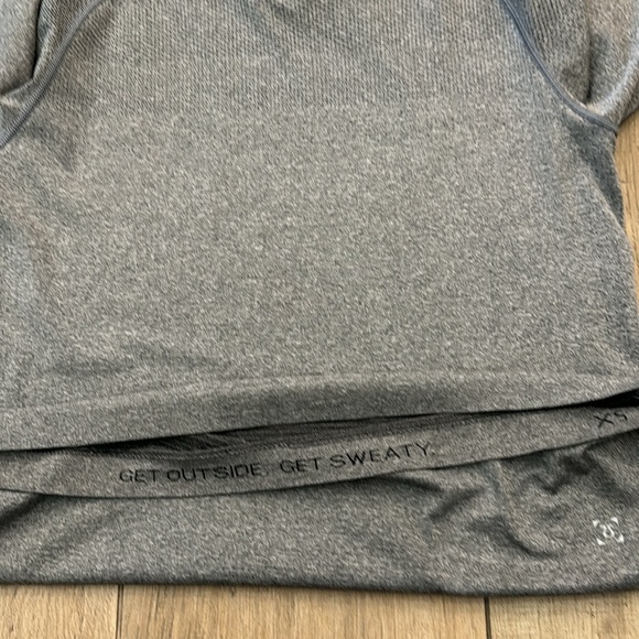 Mens LULULEMON metal vent tech T-shirt workout lounge travel too XS gray - Picture 3 of 3